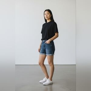 Express Jeans Womens Cuffed Short Shorts Size 4 EUC